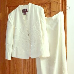 Off white jacket & long skirt